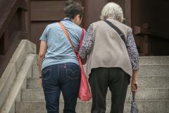 16-88.-Walking-through-life