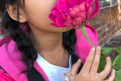 62_Happyiness_is_indulging_in_fragrance_Yuping-Zhang